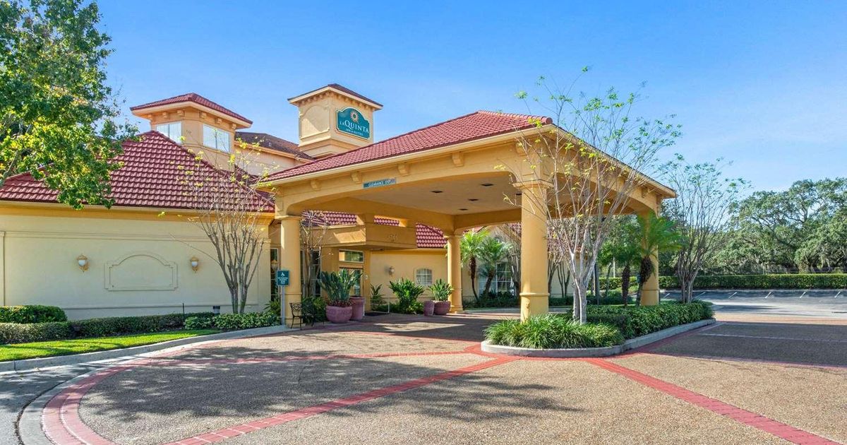 La Quinta Inn and Suites Tampa USFNear Busch Gardens, Tampa Best Day