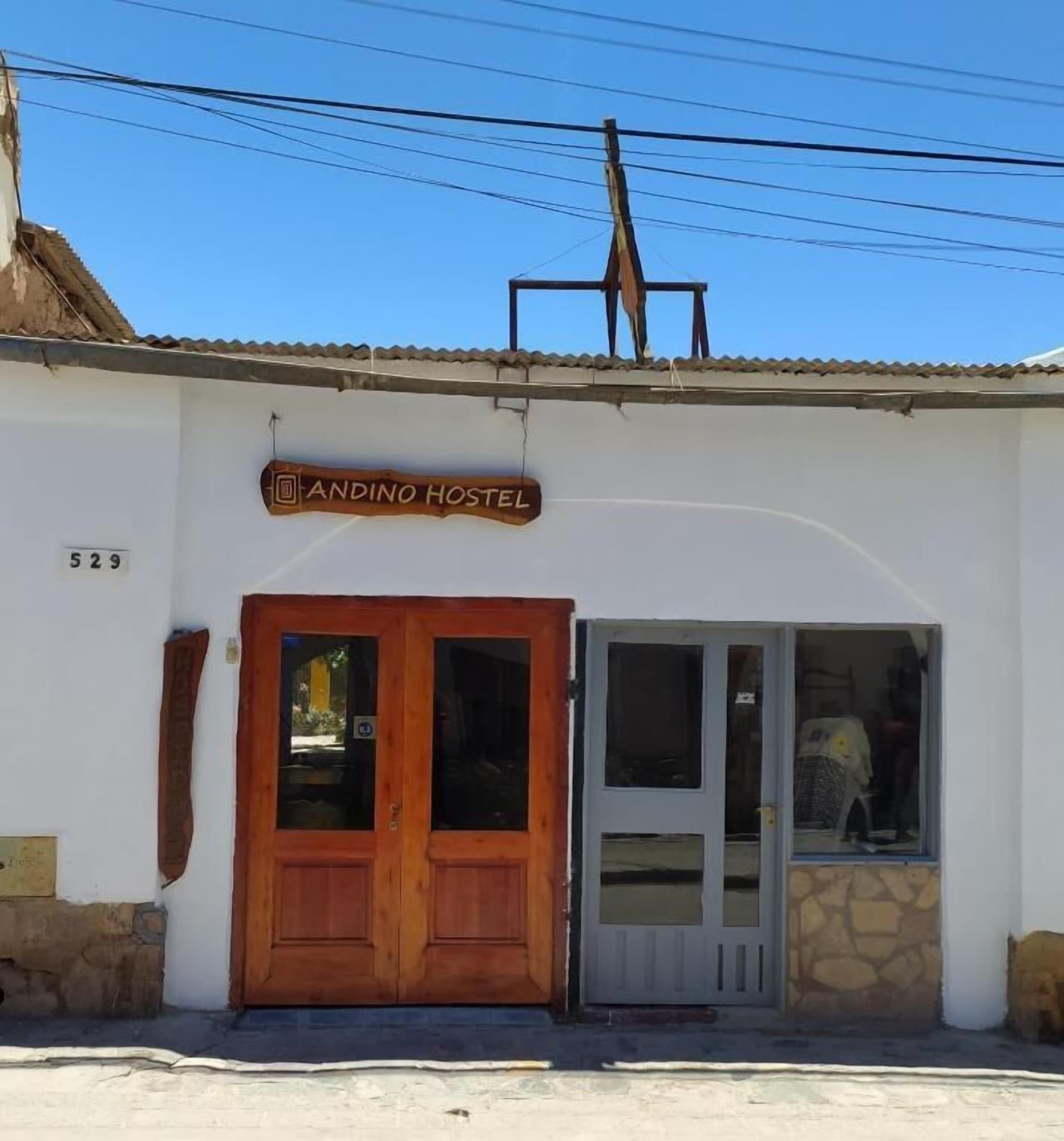 Vista Exterior Andino Hostel