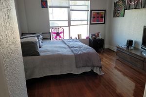 Alquiler Vacacional - Top floor rental unit with view of Hollywood sign