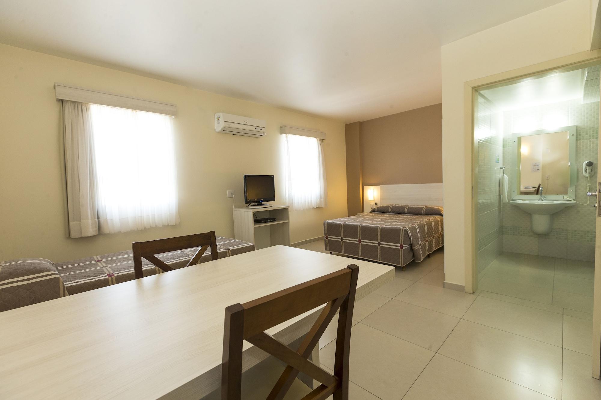 Equipamiento de Habitación Bristol Sabrina Hotel