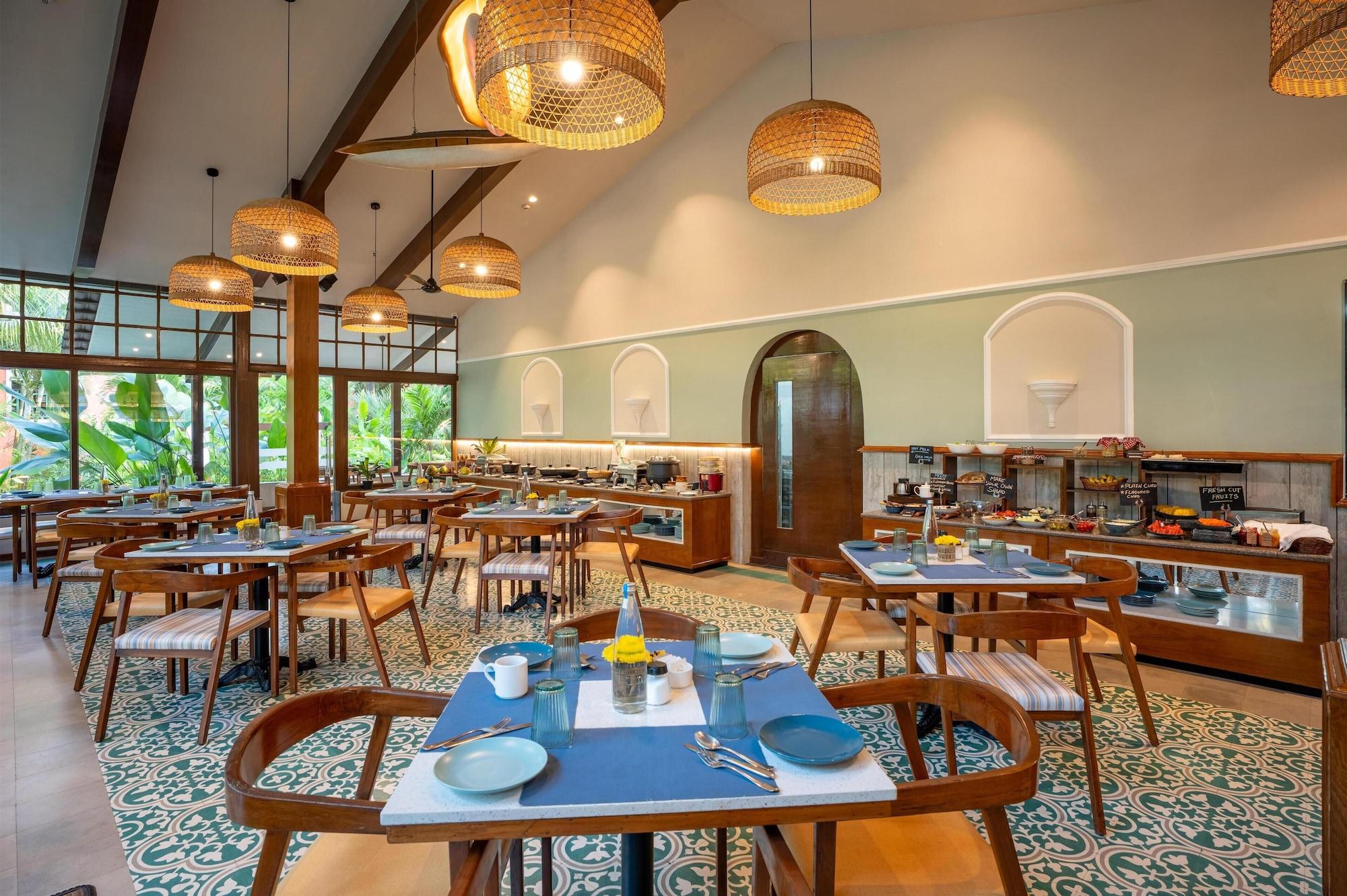 Restaurant Mandrem Beach Resort, a member of Radisson Individuals Retreat