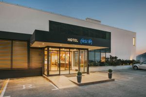 Alojamiento - Hotel Adria