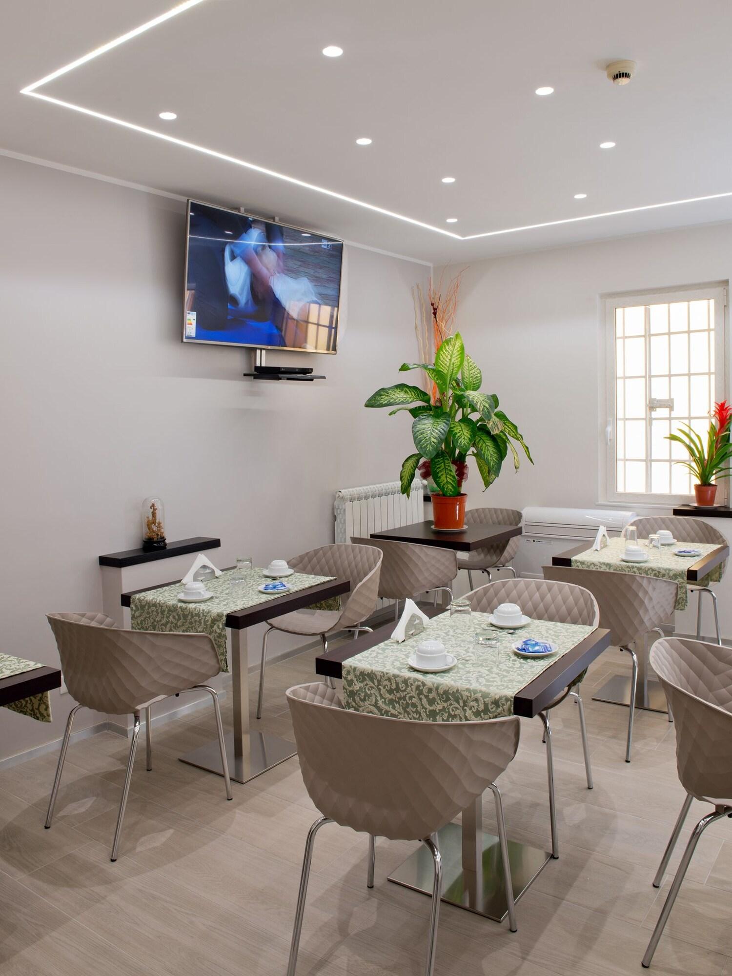 Restaurant HOTEL MARECHIARO