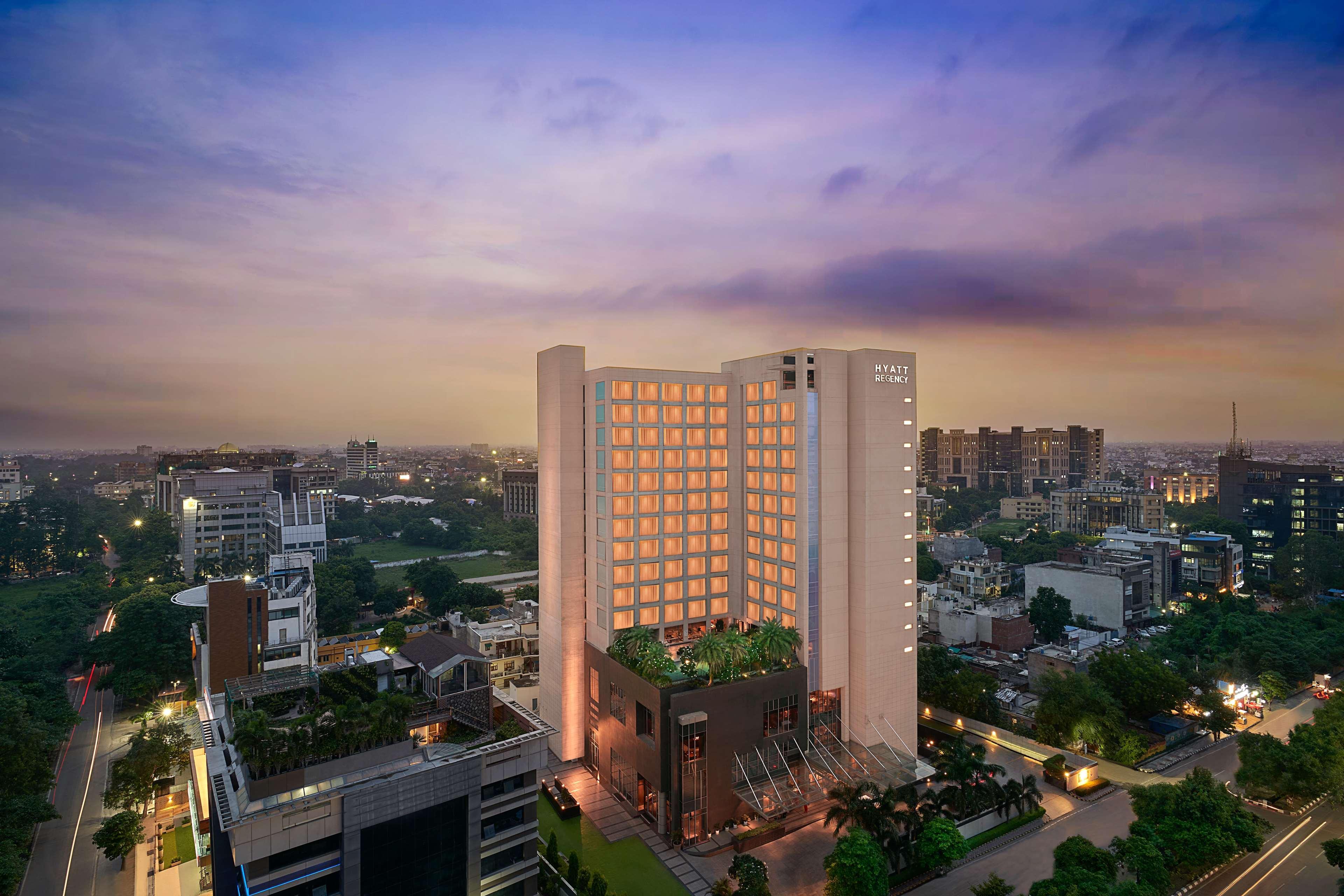 Vista Exterior Hyatt Regency Lucknow