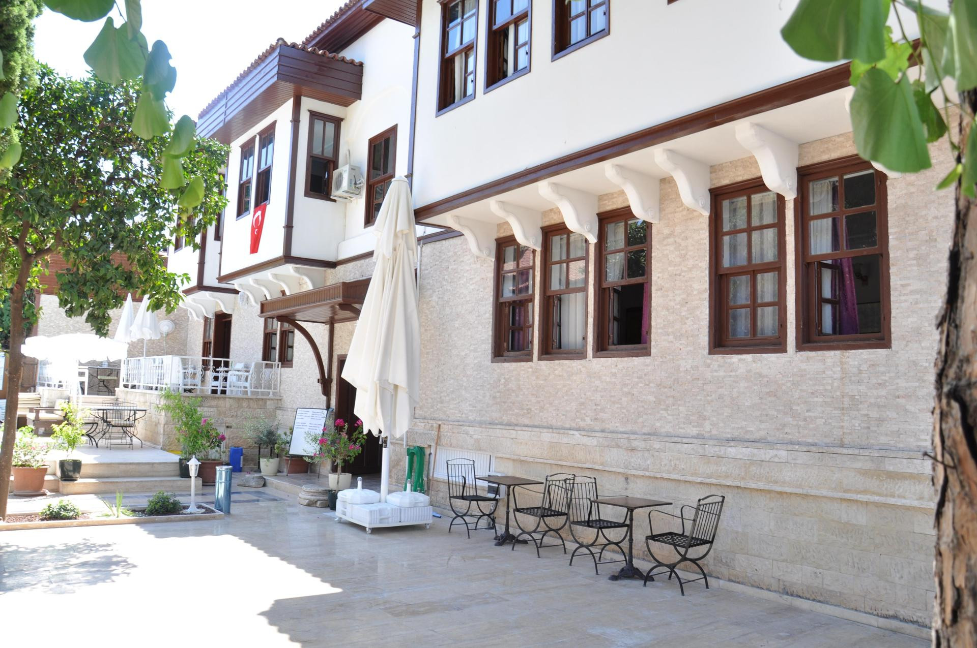 Vista Exterior Urcu Hotel