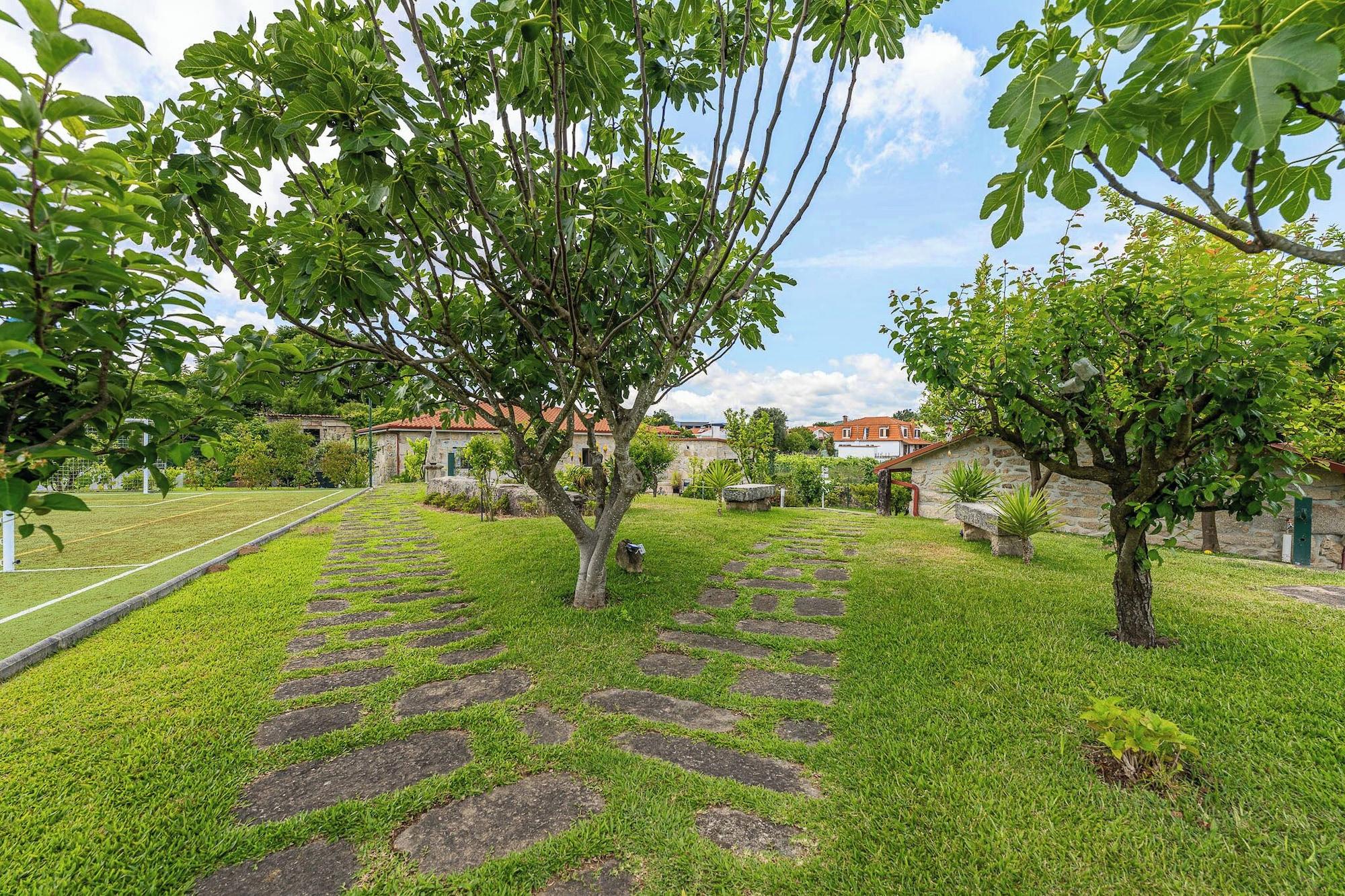 Vista Exterior CasadAmares