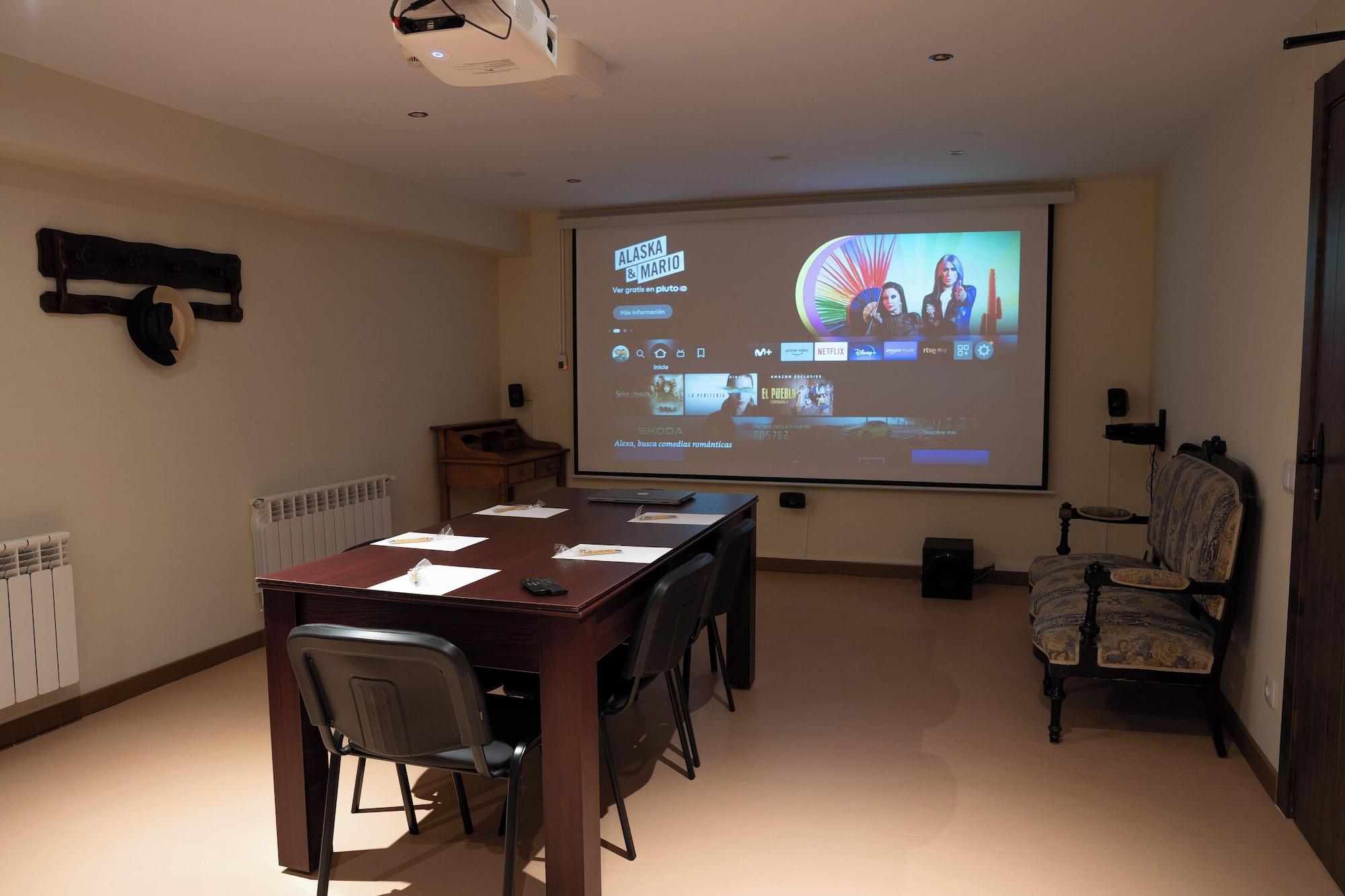 Sala de Reuniones HOTEL POSADA LAS RETAJAS