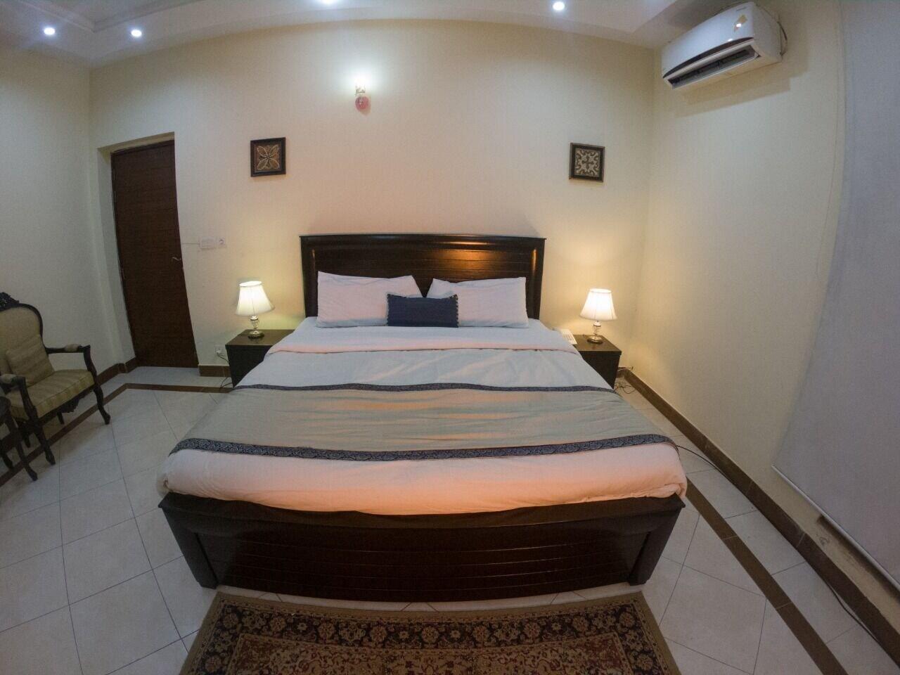 Habitación Harveys Guest House