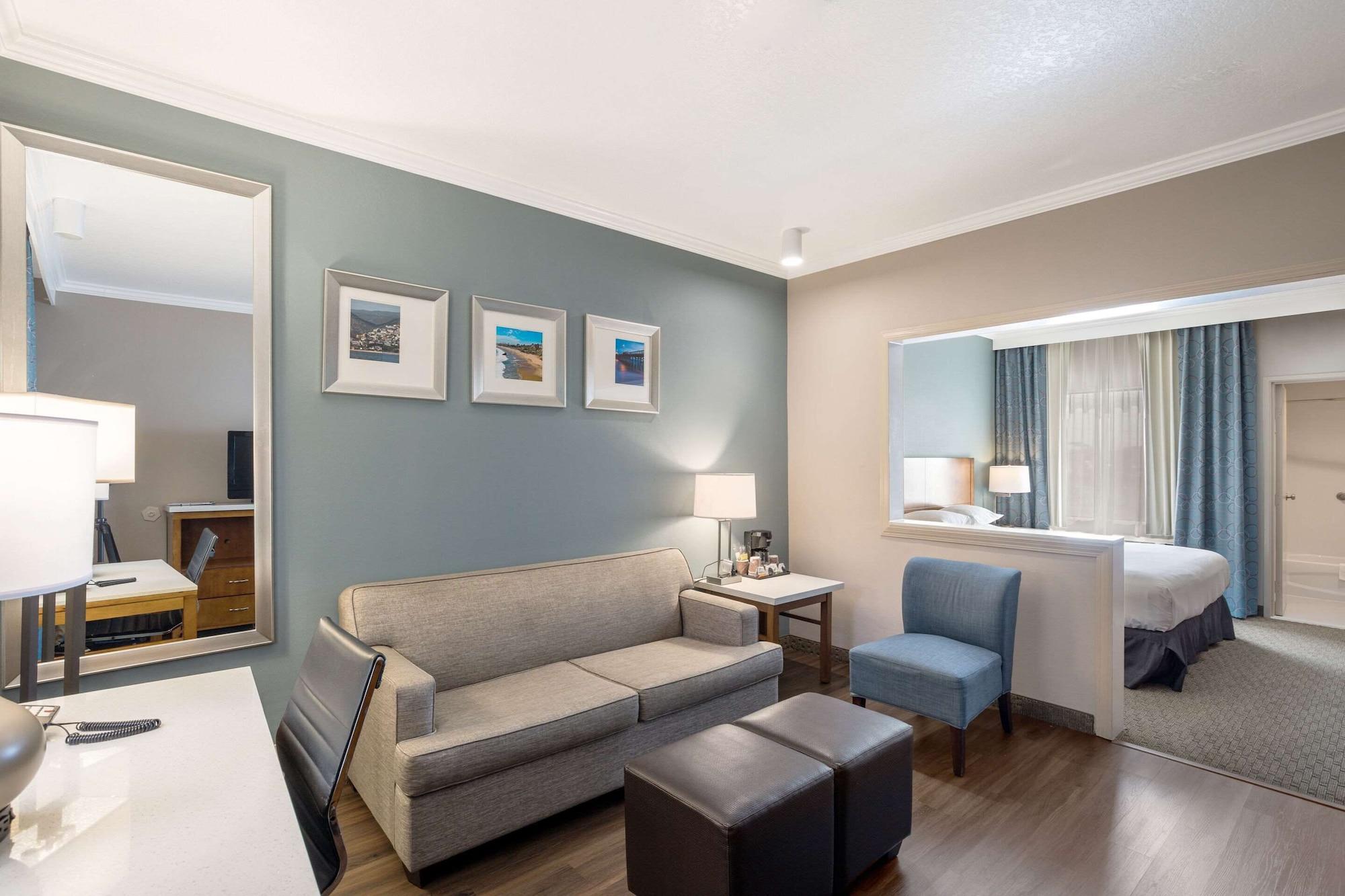 Habitación MainStay Suites John Wayne Airport by Choice Hotels