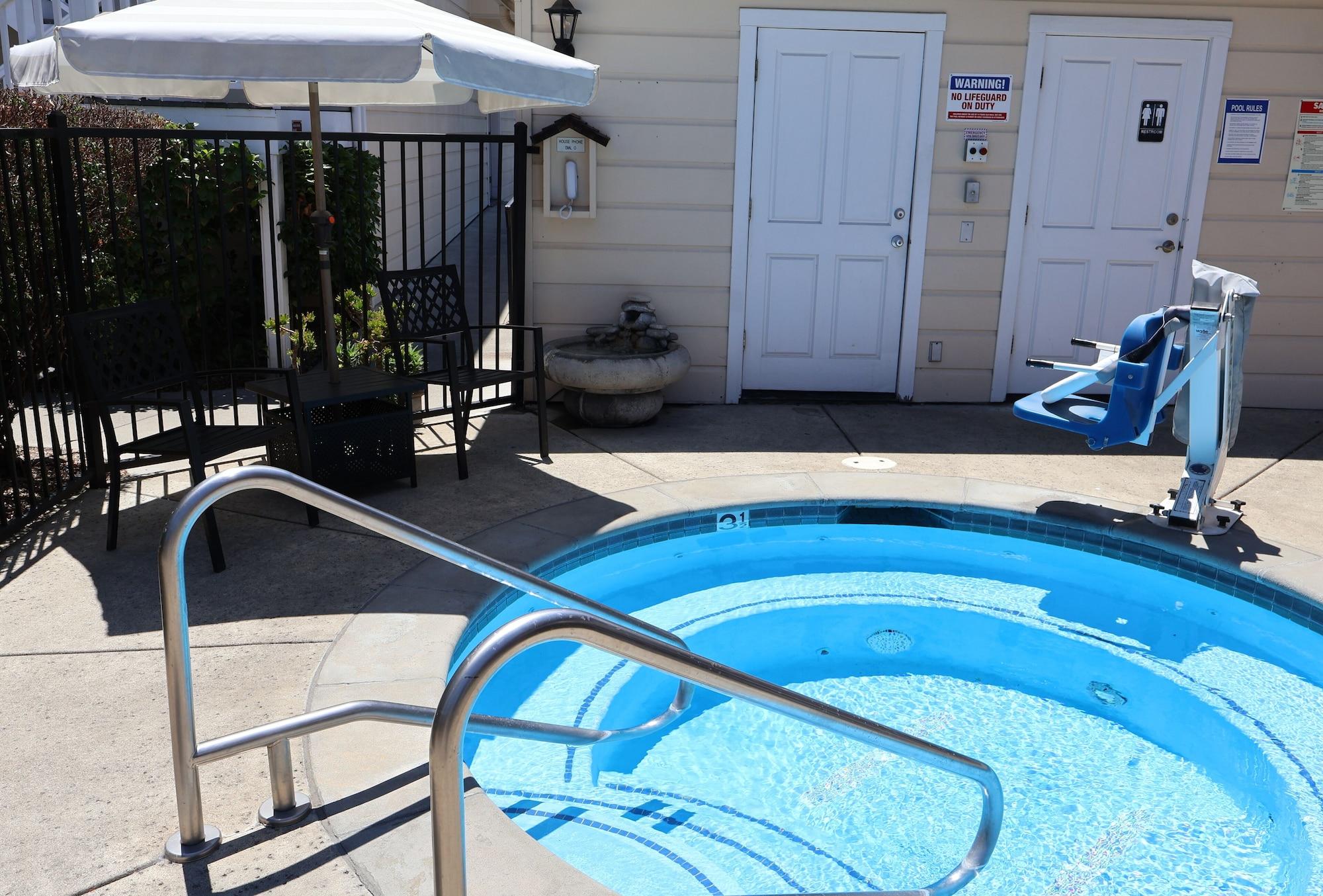 Spa Elm House Inn