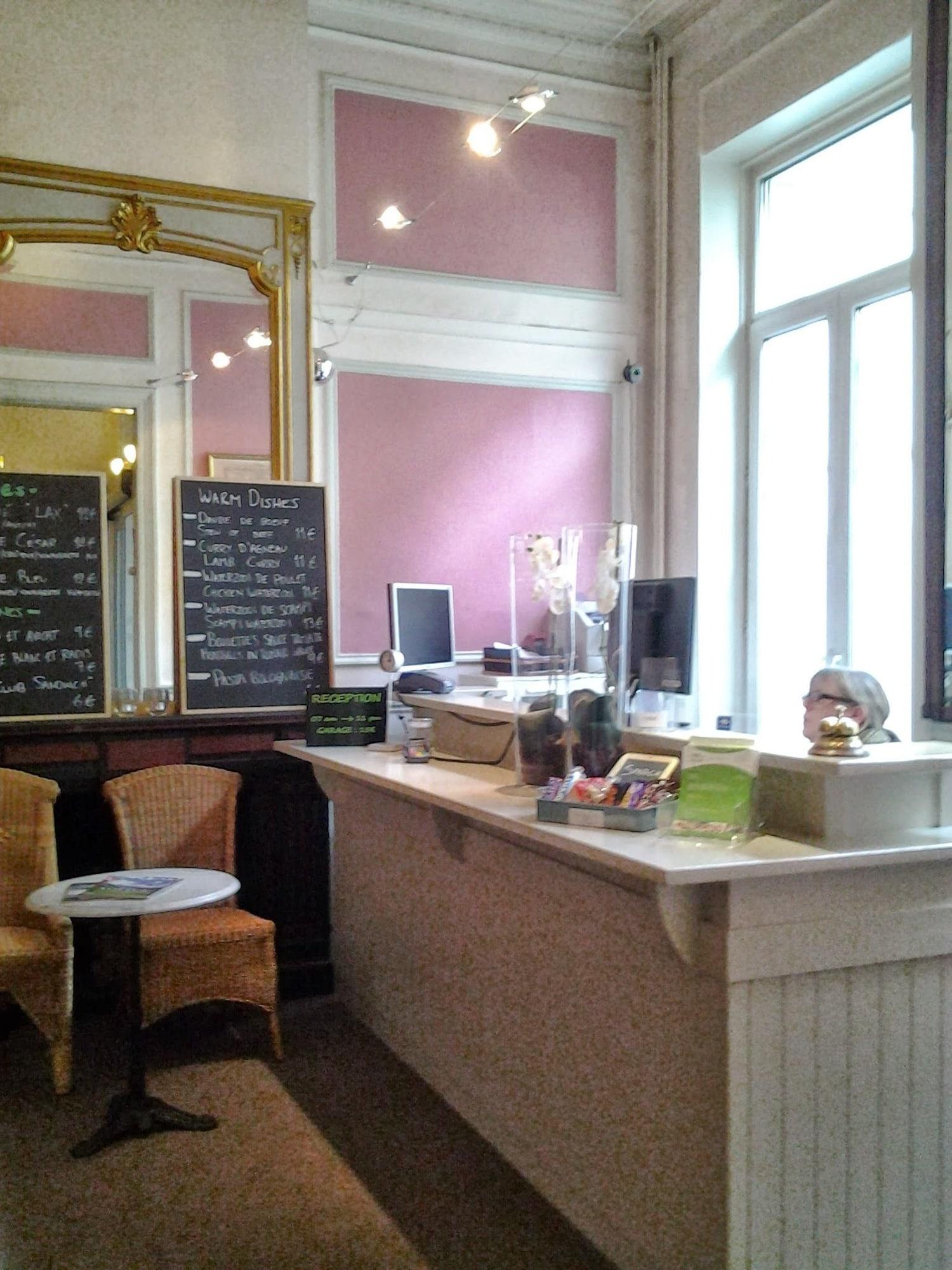 Vista Lobby Hotel Sabina