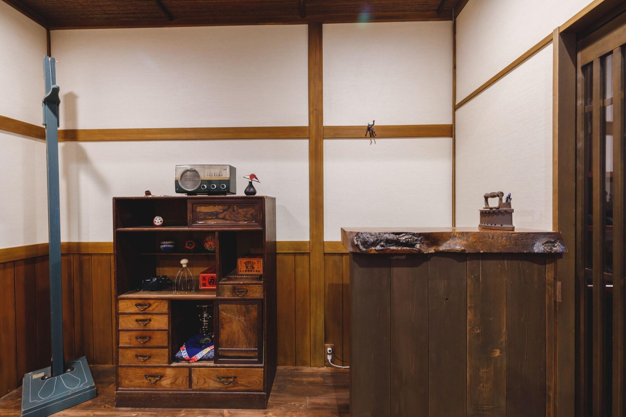 Vista Lobby Couch Potato Hostel