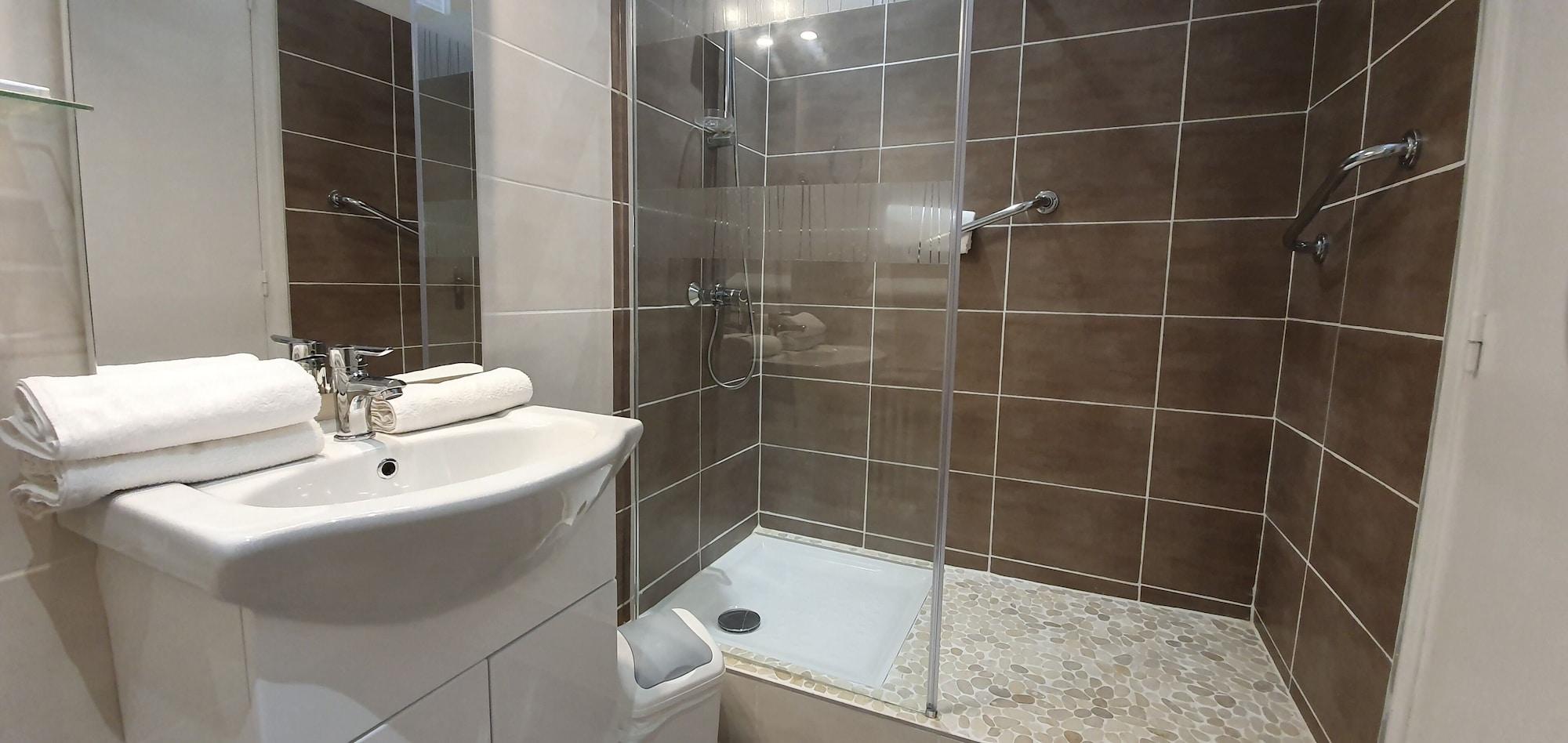 Equipamiento de Habitación HOTEL ST JEAN