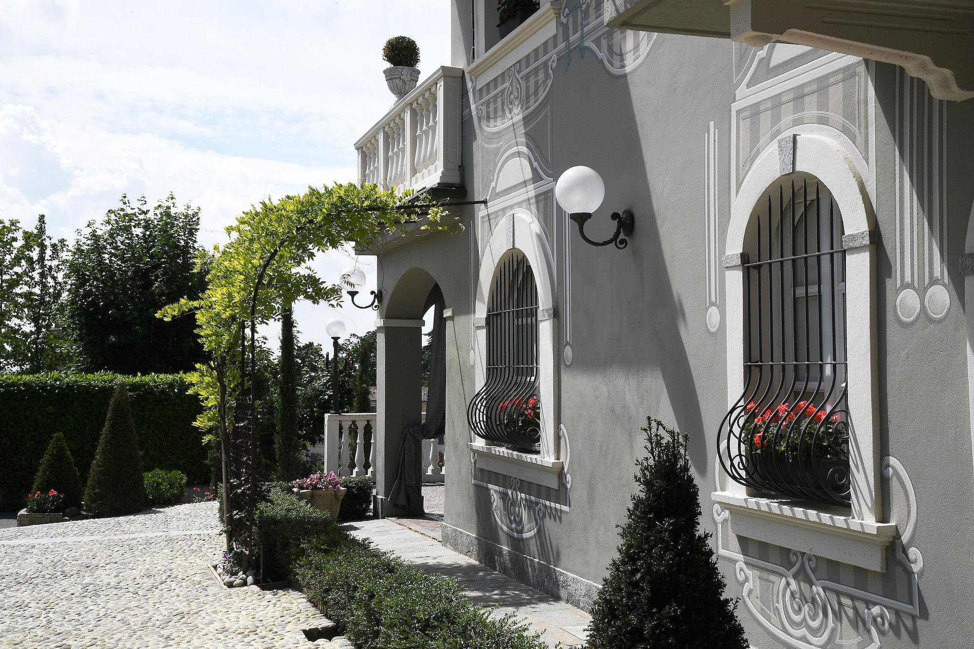 Vista Exterior La Ribezza Boutique Hotel