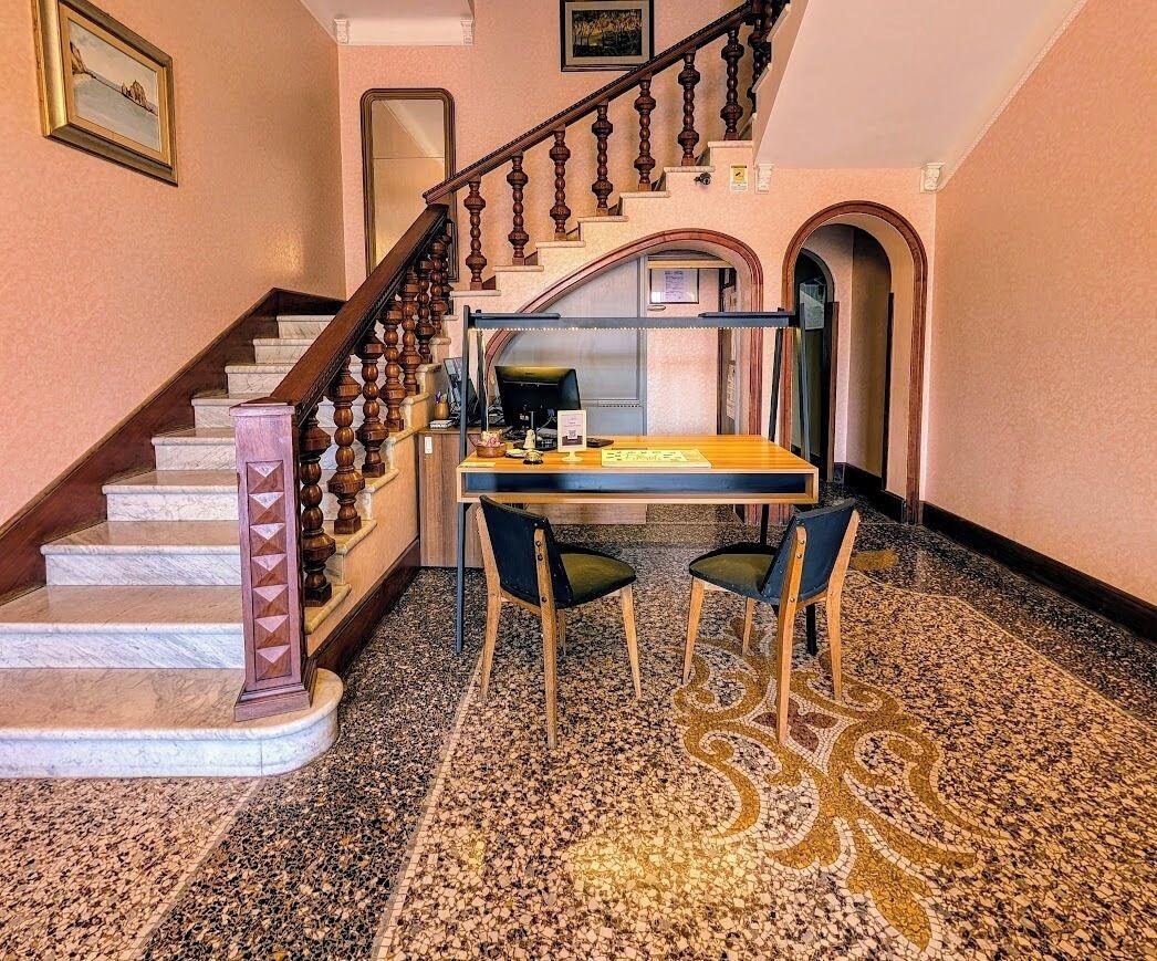 Vista Lobby Hotel Villa Fieschi