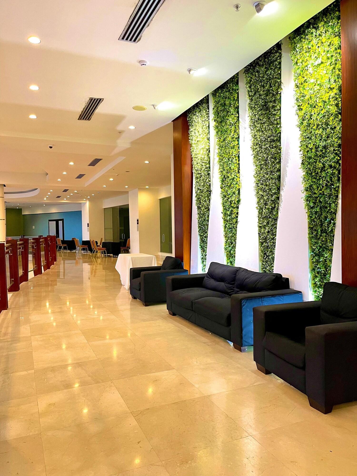 Vista Lobby SAND DIAMOND HOTEL