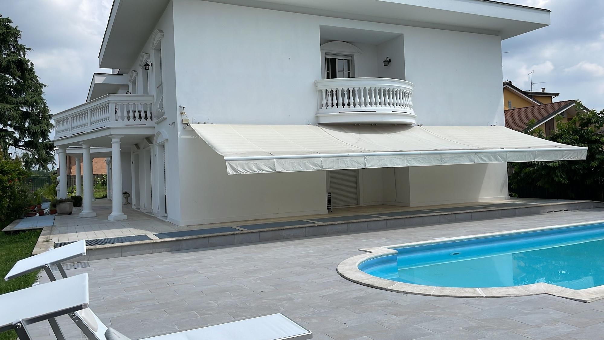 Vista Exterior Villa Daniela