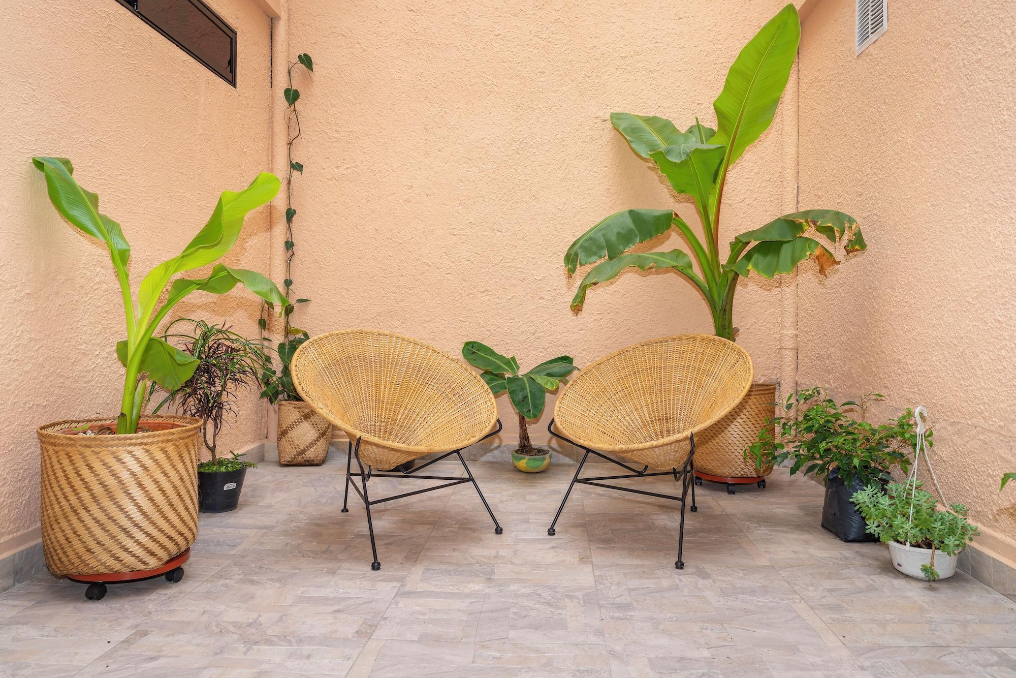 Vista Lobby Hotel La Casona Laureles Medellin
