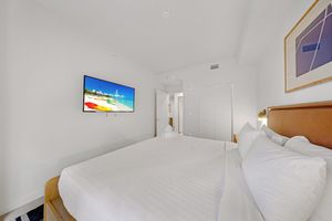 Renta Vacacional - 28th-Floor Condo in Miami Worldcenter
