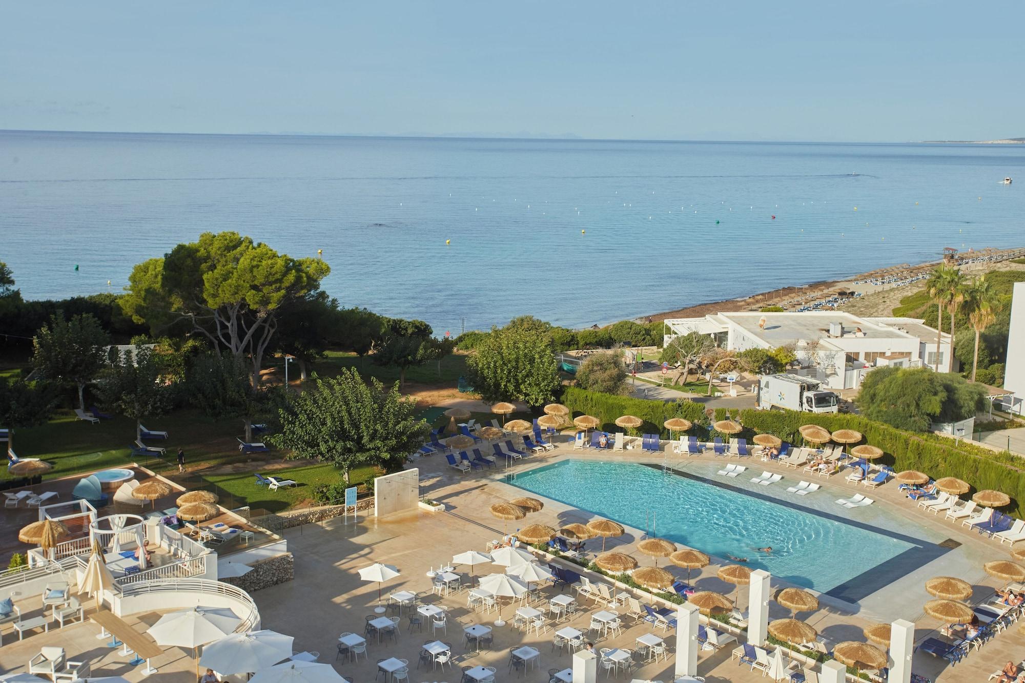 Vista Exterior Hotel Victoria Menorca +16 - New Opening