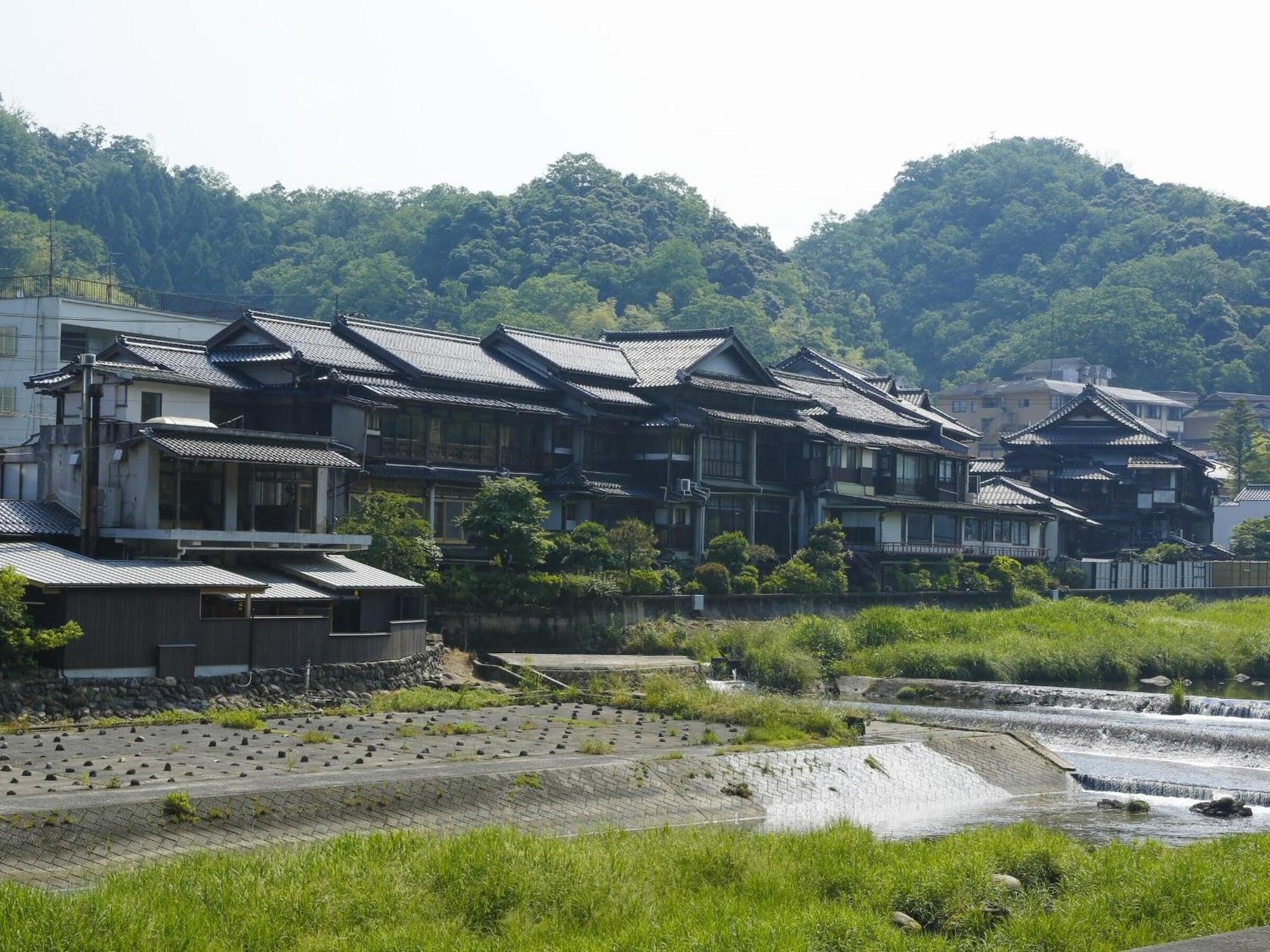 Vista Exterior Ryokan Ohashi