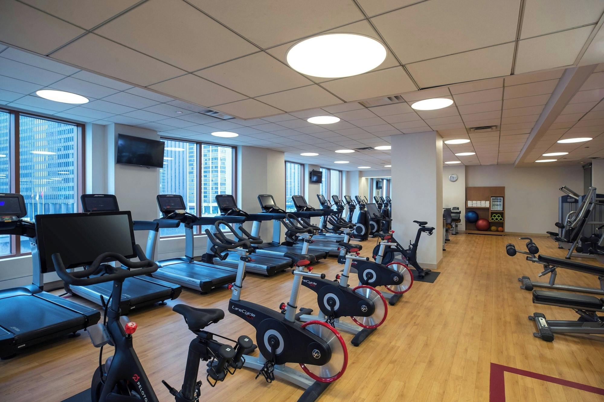 Gimnasio Sheraton Grand Chicago Riverwalk