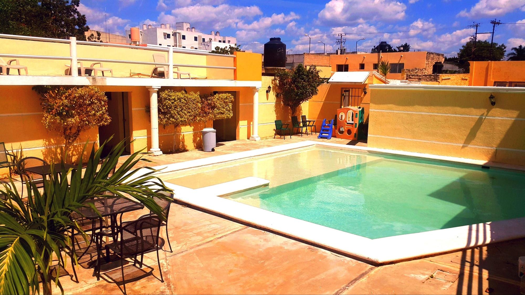Vista Piscina Hotel El Marques