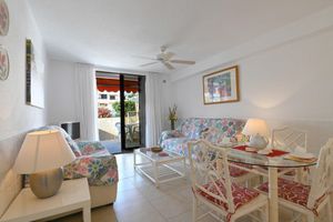Arriendo temporal - A. Parque Santiago 1-1 bed-pool-sea front location. Sunny.