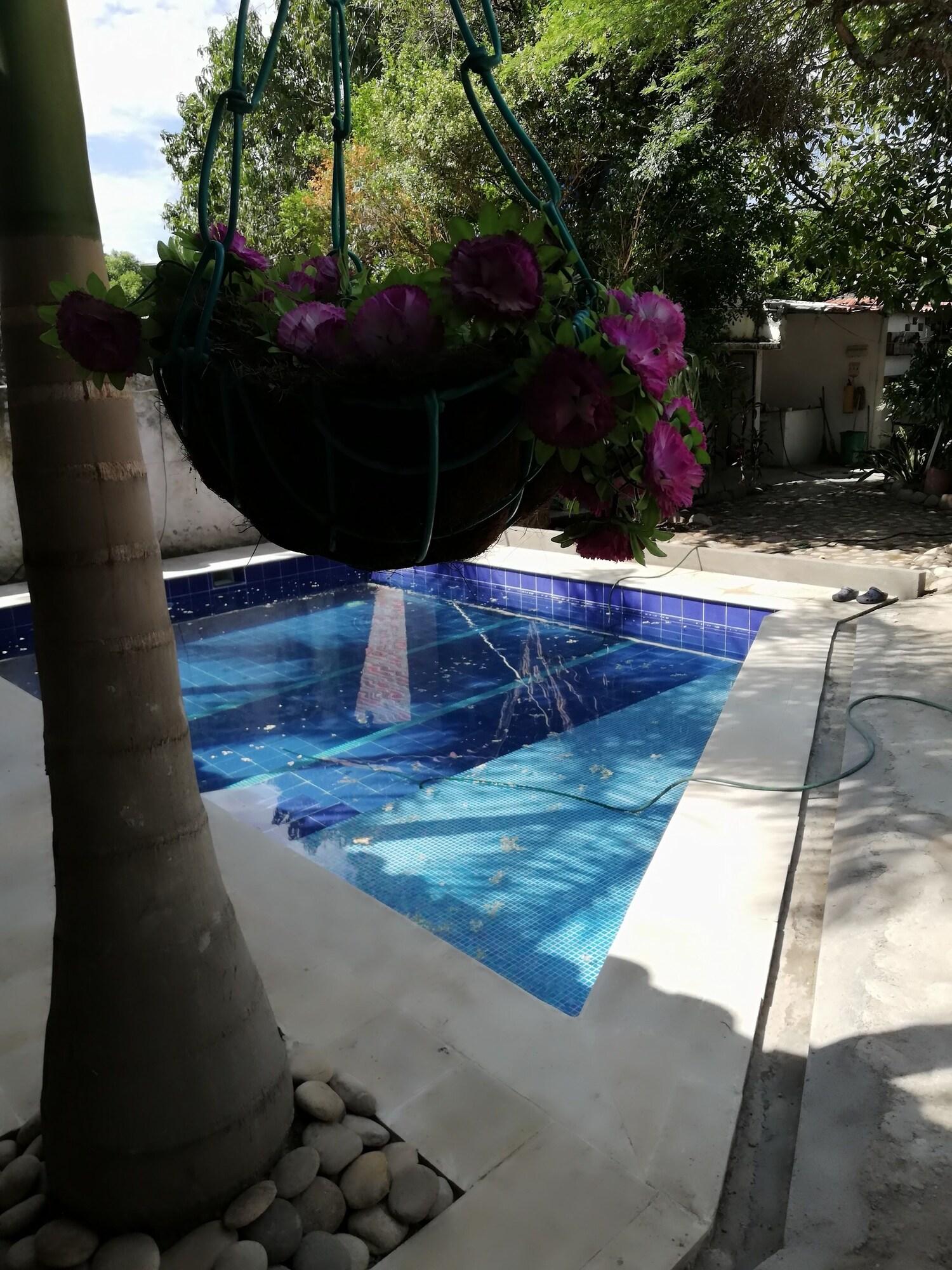 Vista Piscina Hotel y restaurante Villa del Sol