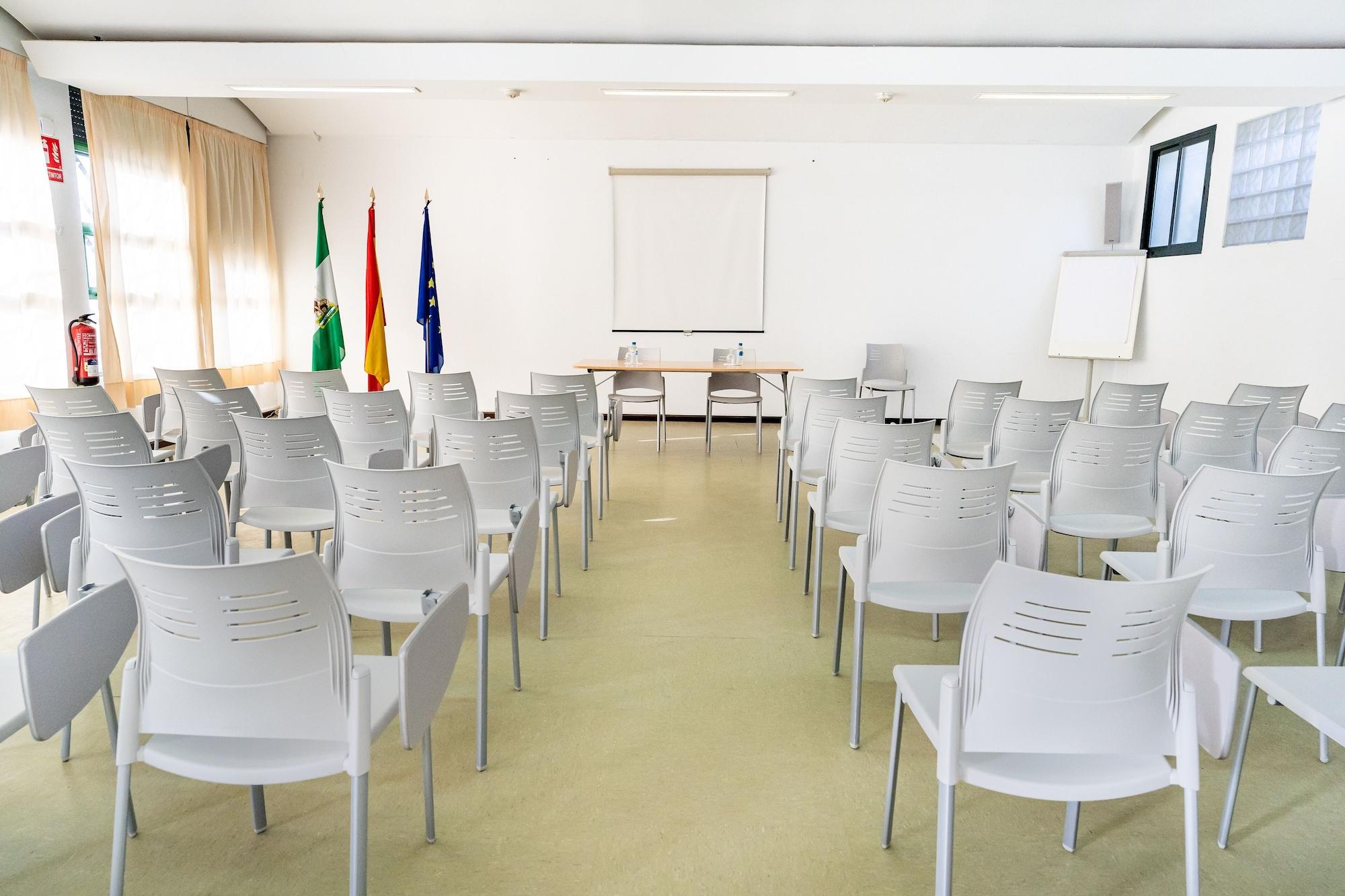 Sala de Reuniones Albergue Inturjoven Punta Umbria - Hostel