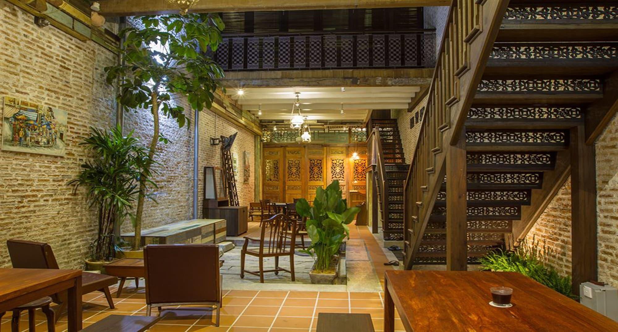 Vista Lobby You Le Yuen