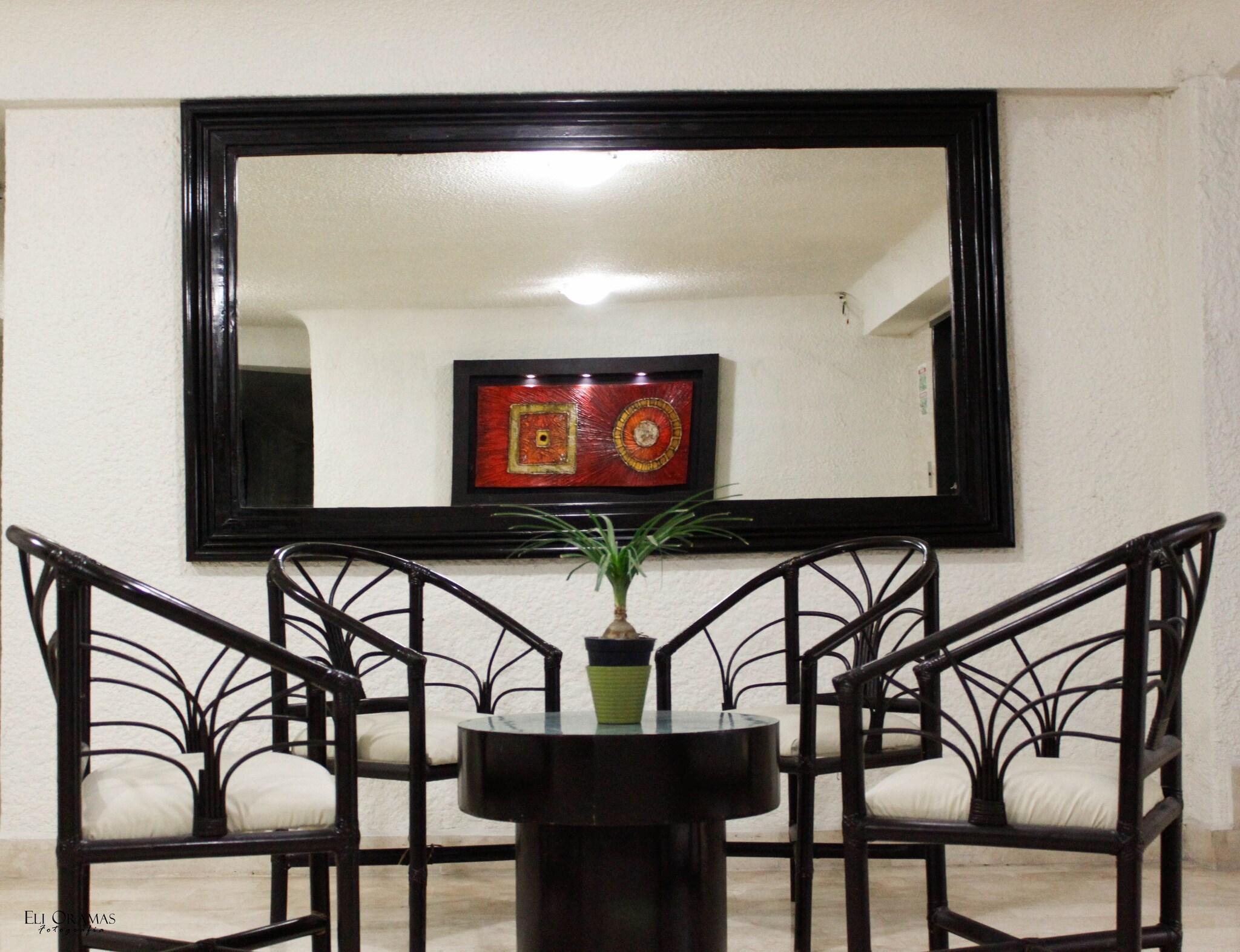 Vista Lobby Choco's Hotel
