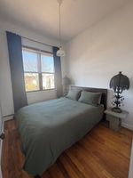 Alquiler Vacacional - 2BR with Private Deck-360° Views in Charming Red Hook