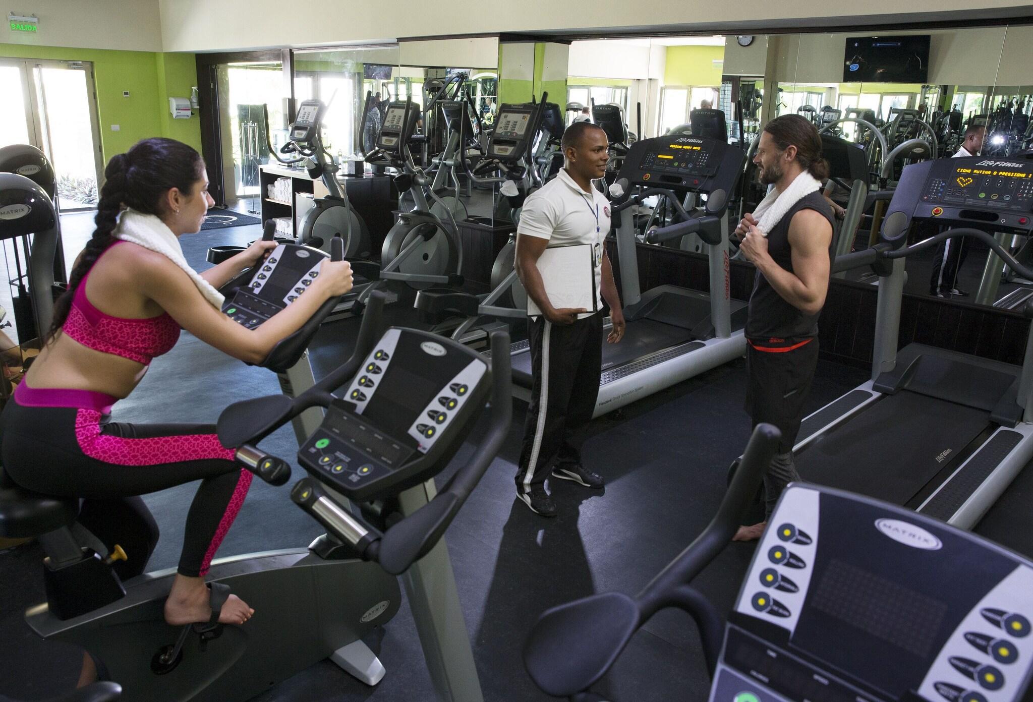 Gimnasio Royalton CHIC Punta Cana, An Autograph Collection All-Inclusive Resort & Casino – Adults Only