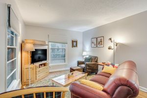 Alquiler Vacacional - 7 Mi to Downtown Minneapolis: Home w/ Fire Pit!