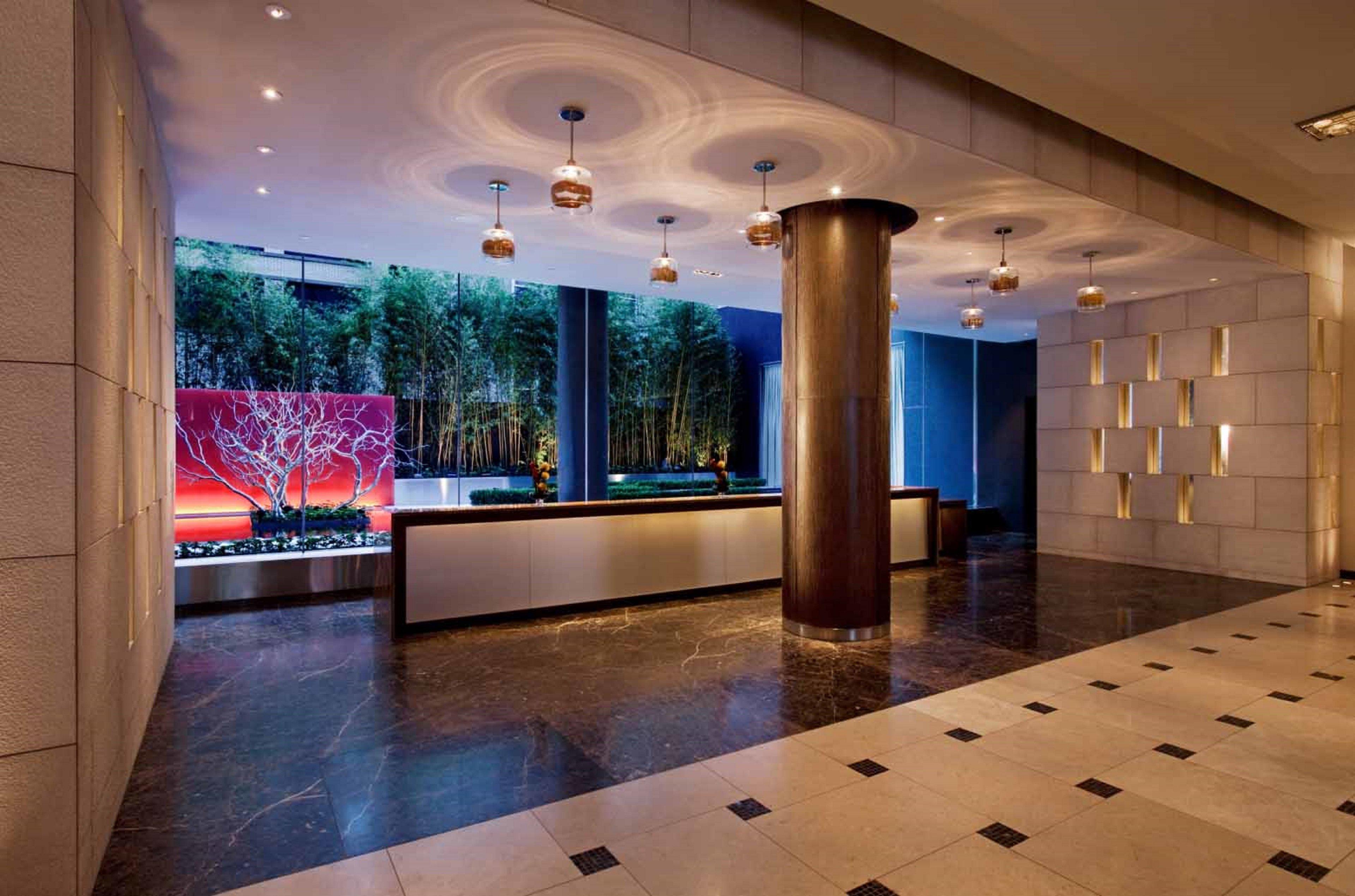 Vista Exterior InterContinental New York Times Square by IHG