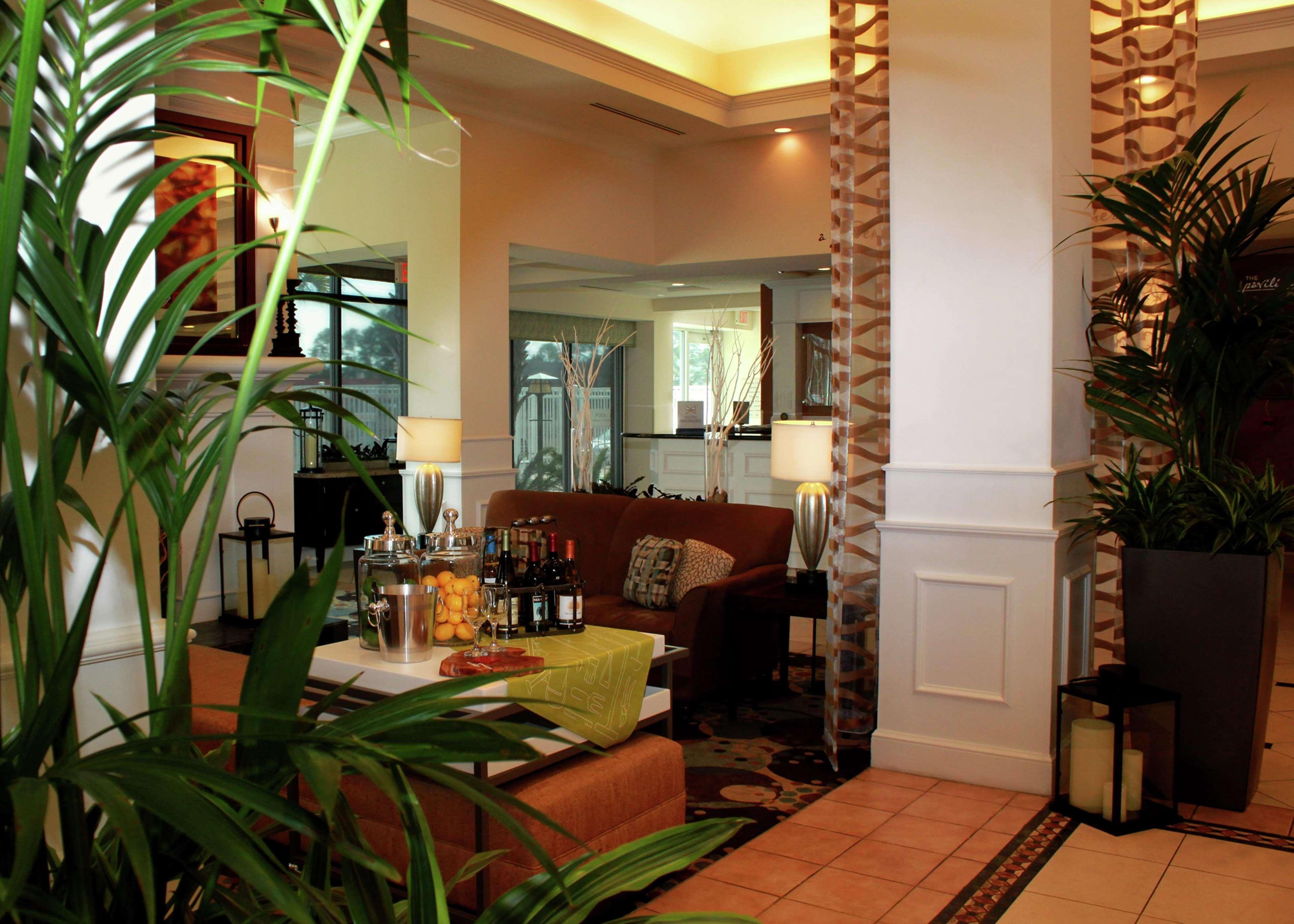 Vista Lobby Hilton Garden Inn Mobile West I-65/Airport Blvd