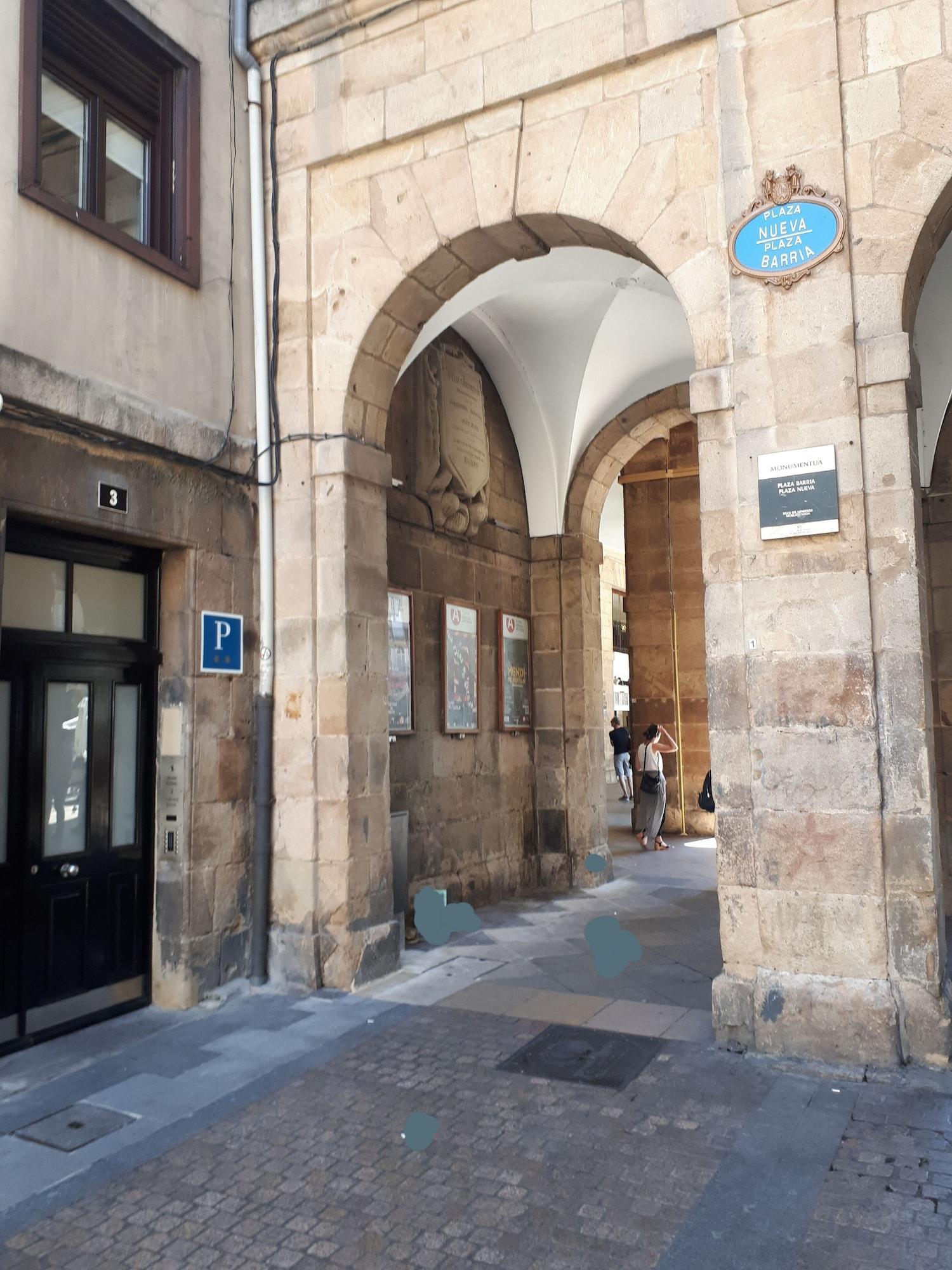 Vista Exterior Pensión Lo Bilbao