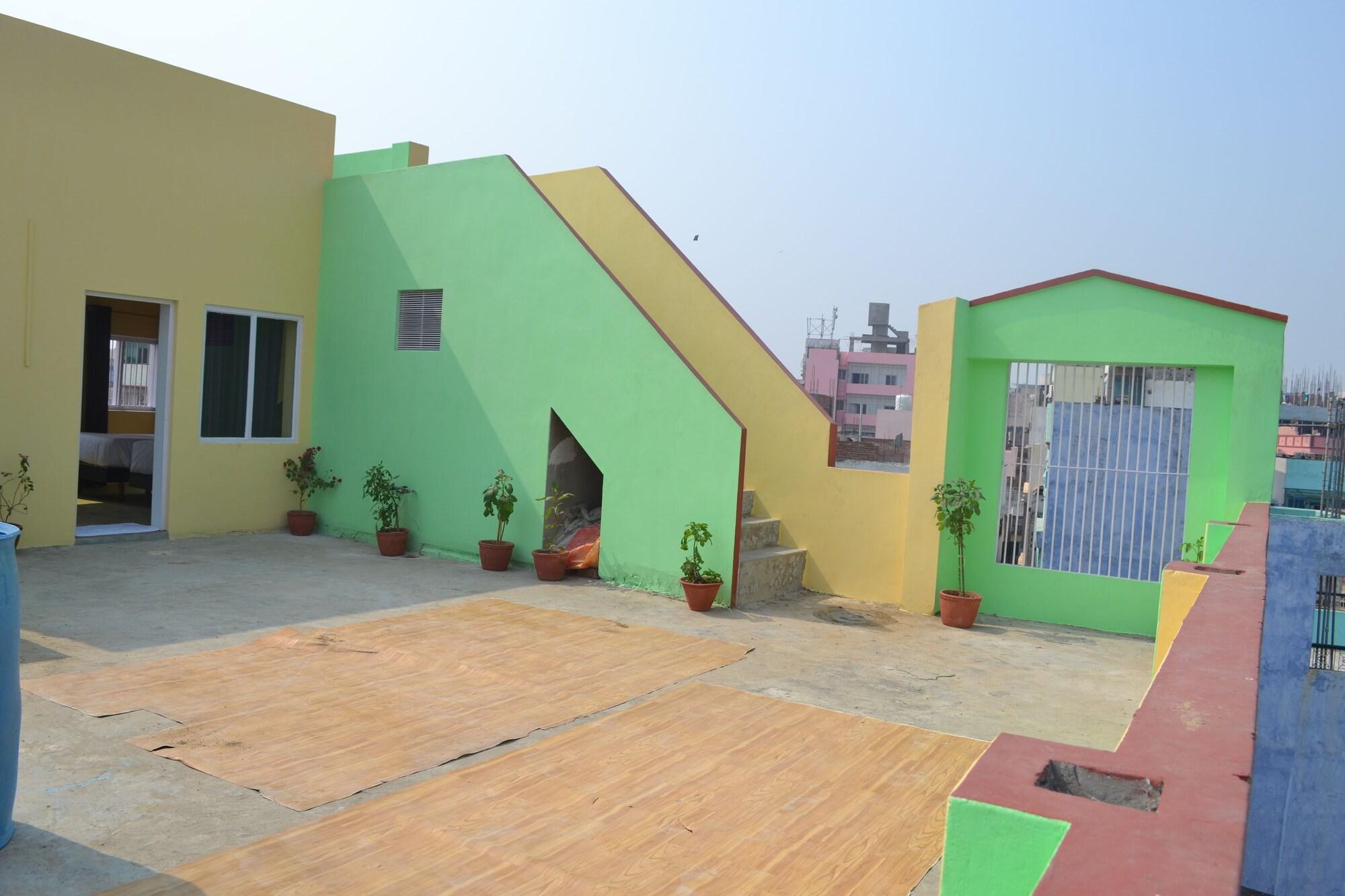 Varios Tara Guest House