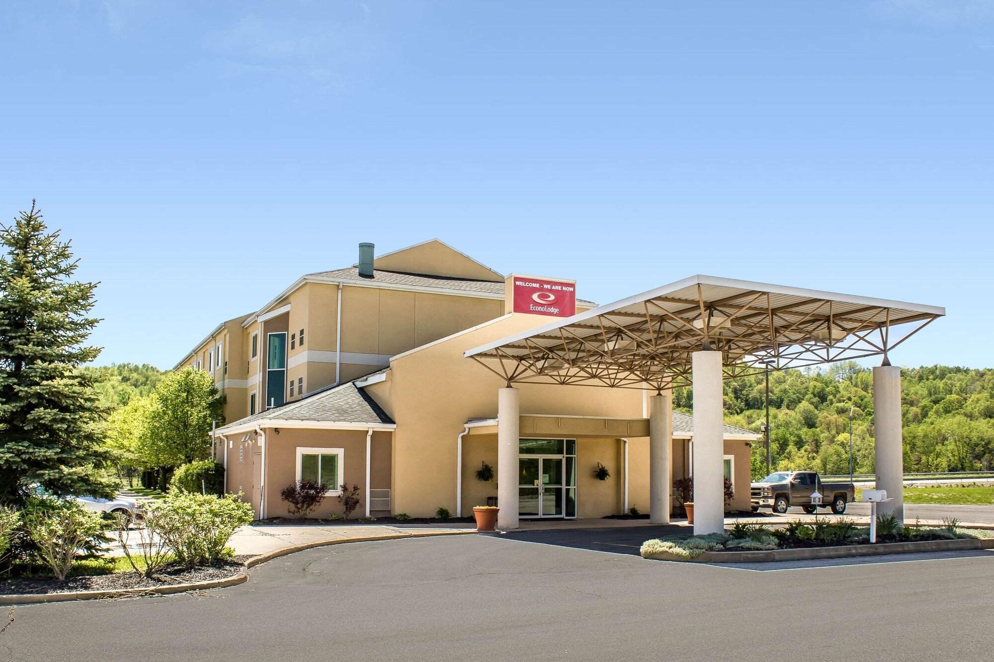 Varios Econo Lodge