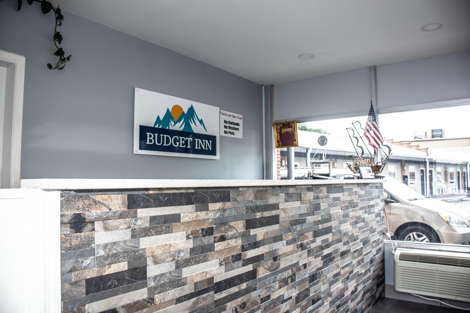 Vista Lobby Budget Inn Carthage