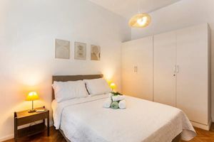 Alquiler Vacacional - Style, coziness & culture on the beach block