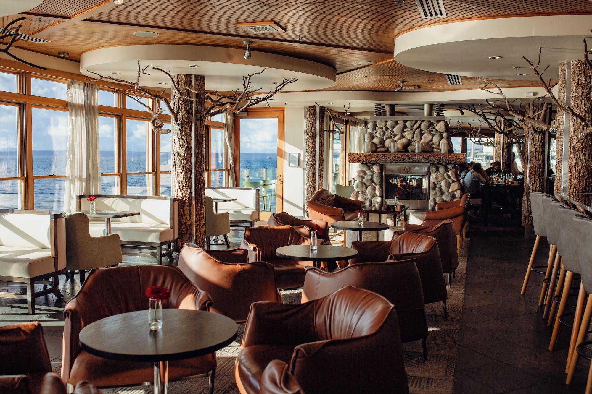 Bar/Salón The Edgewater Hotel