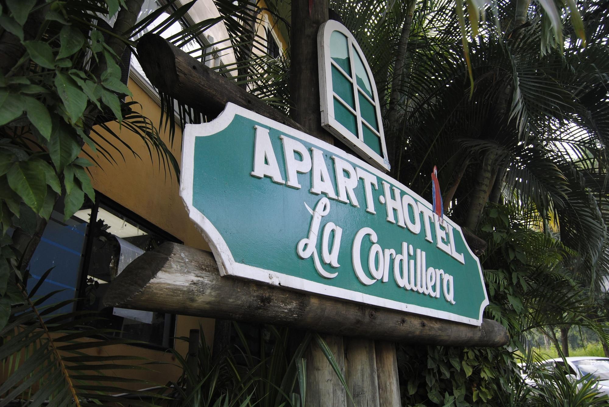 Vista Exterior Aparthotel La Cordillera