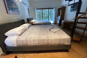 Alquiler Vacacional - Enchanting Tannersville Mansion W Erov 4 Groups & Families Hot-Tub 5Bds+3.5Bath