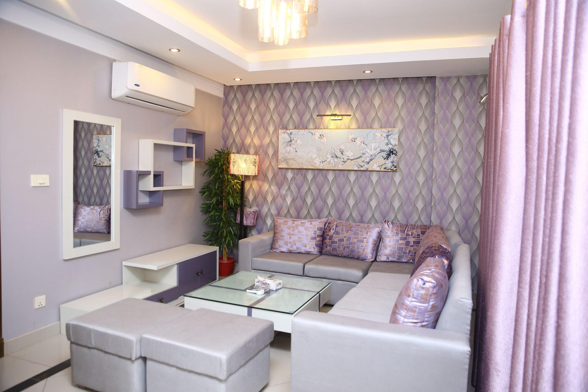 Equipamiento de Habitación Safari Club 4