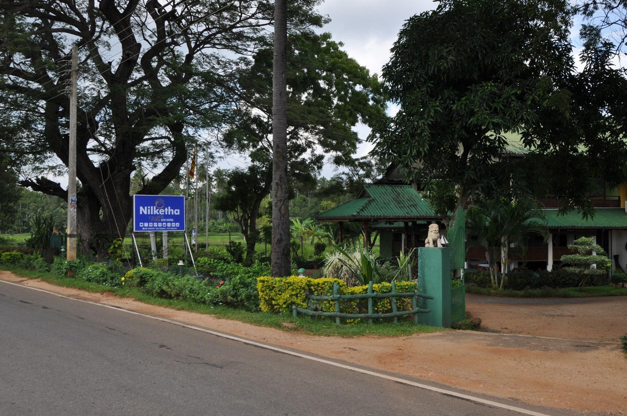 Vista Exterior Nilketha Villa Eco Hotel