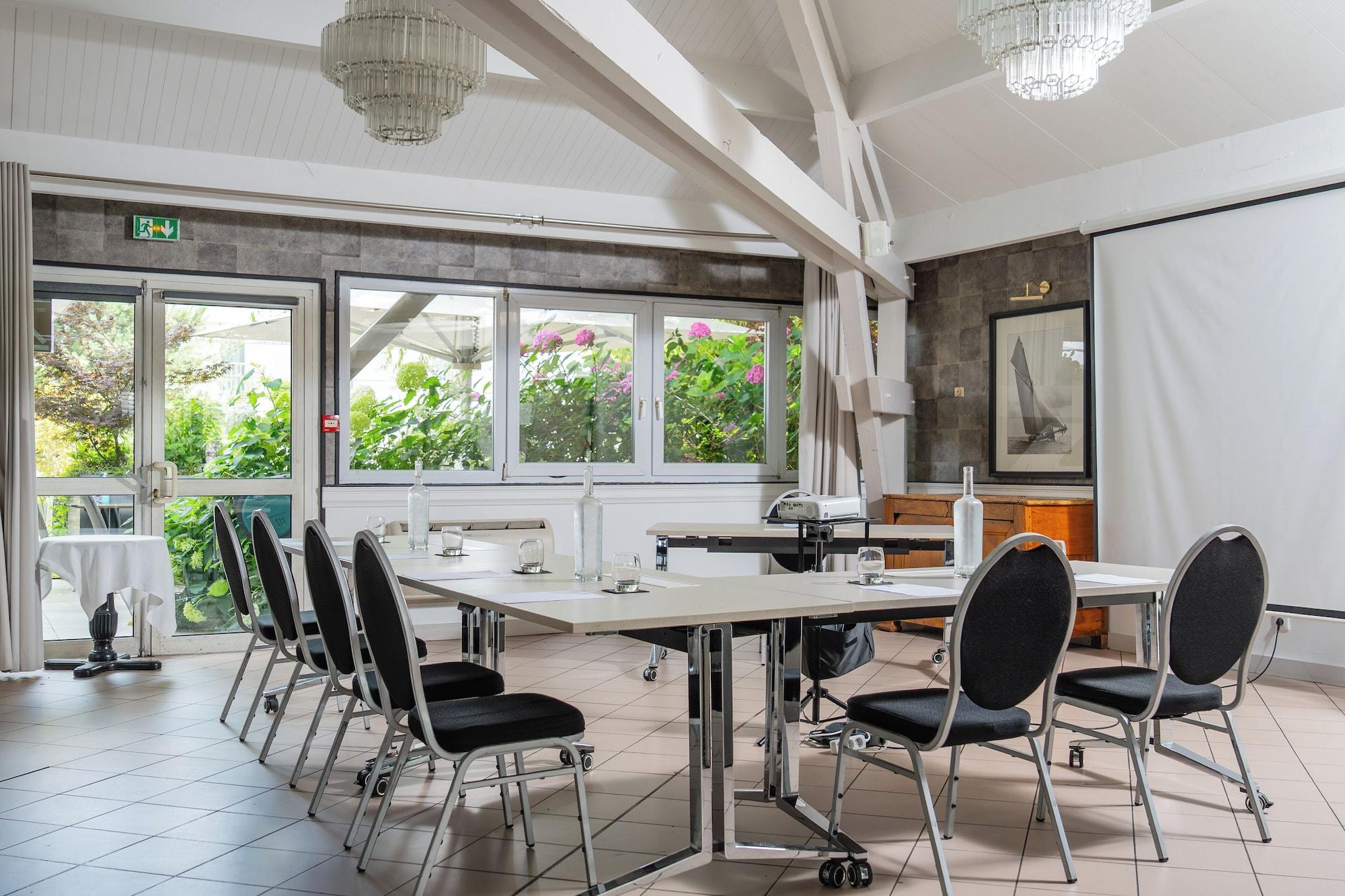 Sala de Reuniones Best Western Hotel Acadie Paris Nord Villepinte