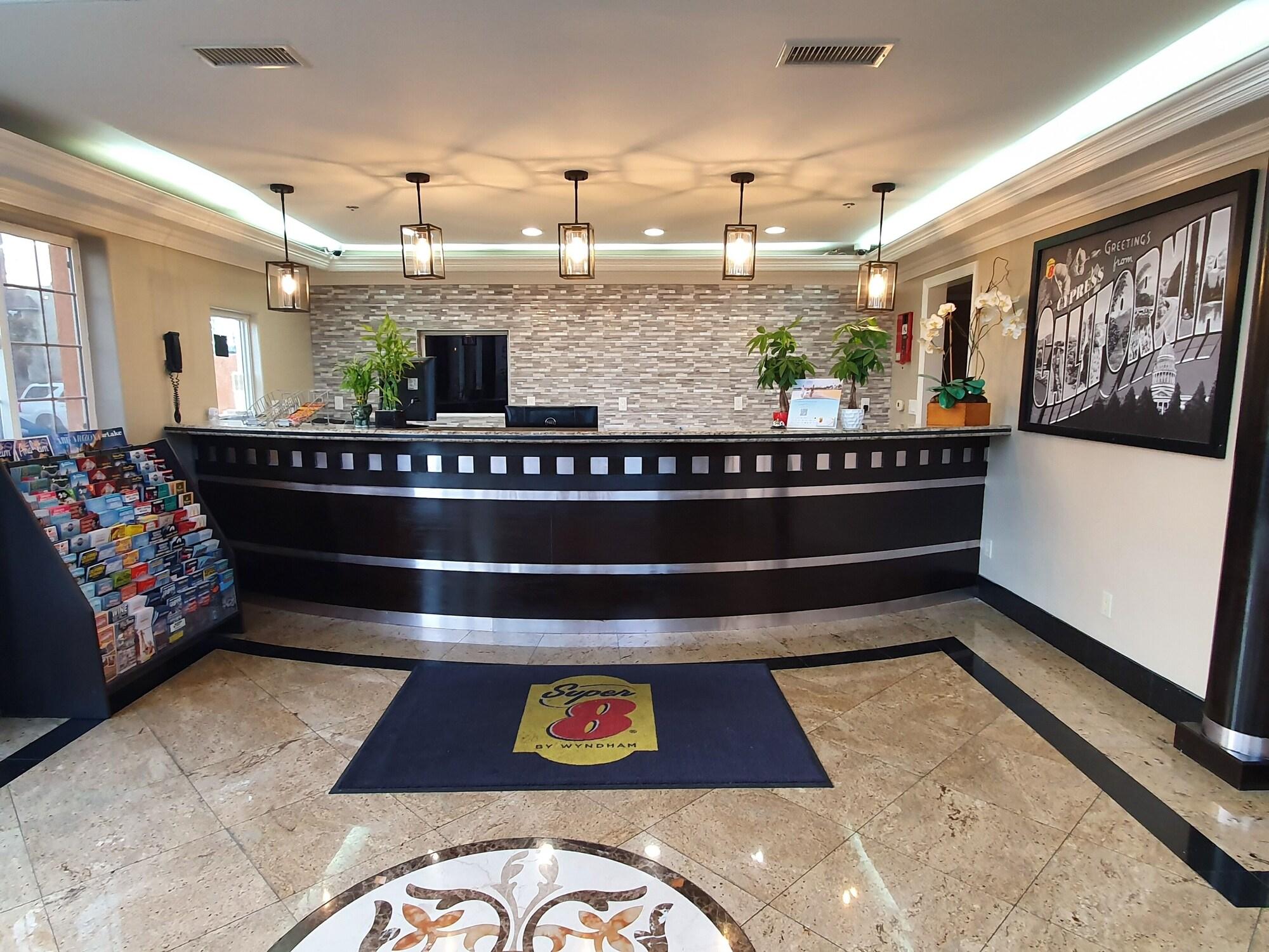 Vista Lobby Super 8 by Wyndham Cypress Buena Park Area