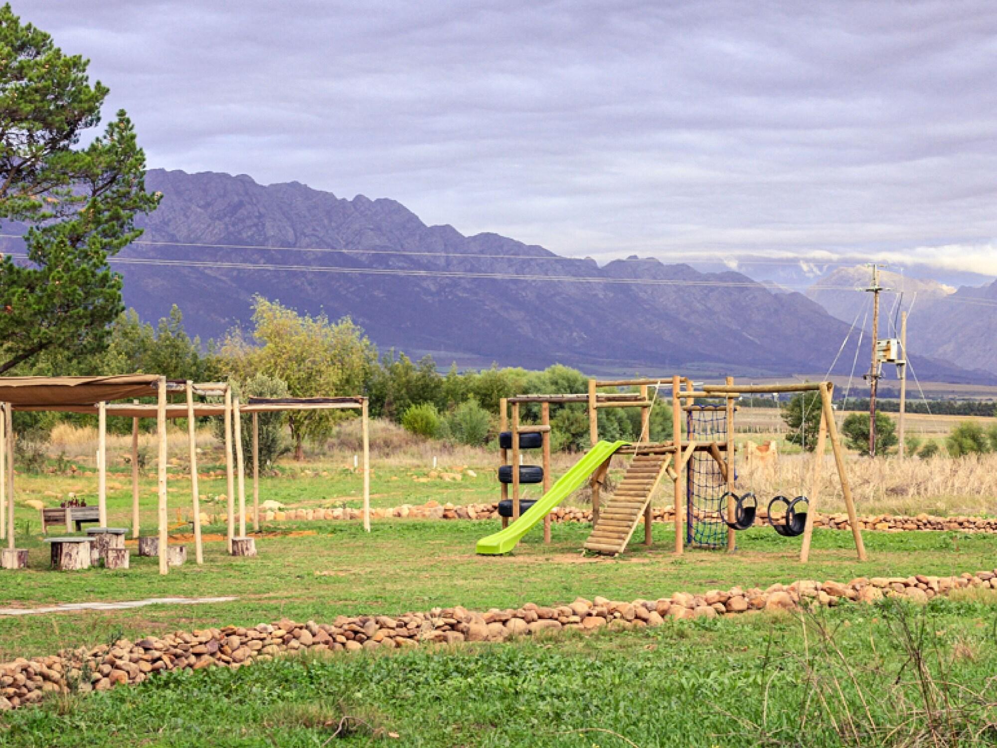 Instalaciones Recreativas Duikersdrift Winelands Country Escape